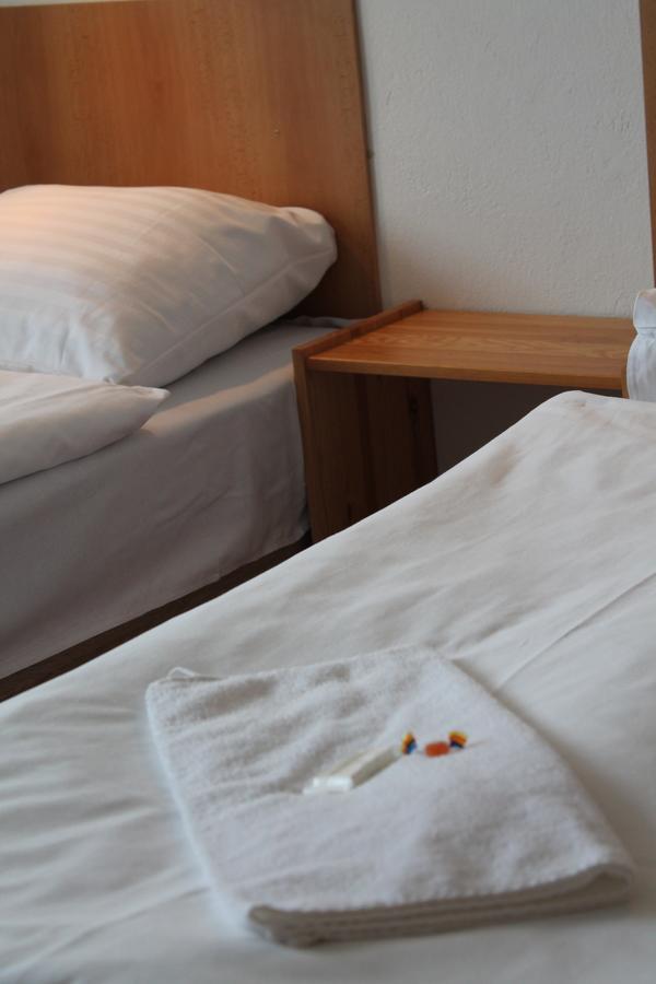 Hostel Turist Zvolen Eksteriør bilde